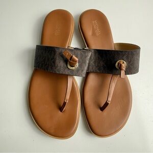 Michael Kors Cindy Sandal brown logo size 9.5